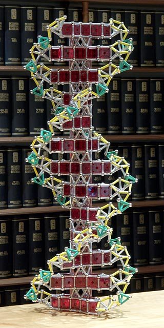 GEOMAG constructions: DNA double helix, version 2, view 1