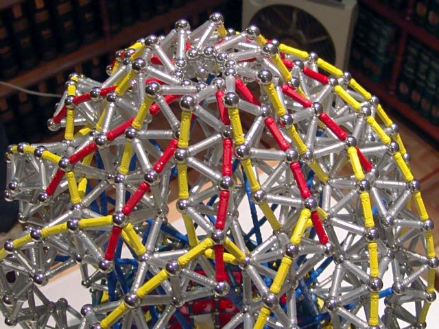 GEOMAG constructions: Chapel 3, building the dome, 4