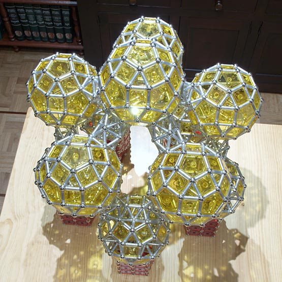 GEOMAG constructions: Chapel 9, variation 2, view 3