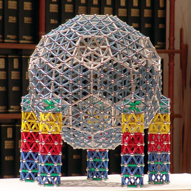 GEOMAG constructions: Pseudogeodesic sphere to scale 2 on five supports: horizontal view