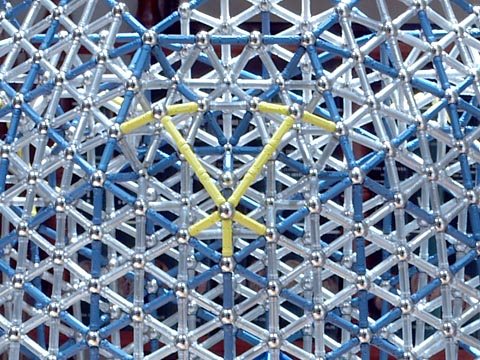 GEOMAG constructions: Pseudogeodesic sphere to scale 3 on five supports, auxiliary structure 3