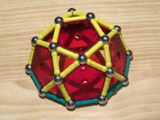 GEOMAG constructions: Regular decagon from pentagonal rotunda