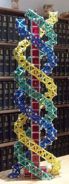 GEOMAG constructions: Helix 2B, view 1
