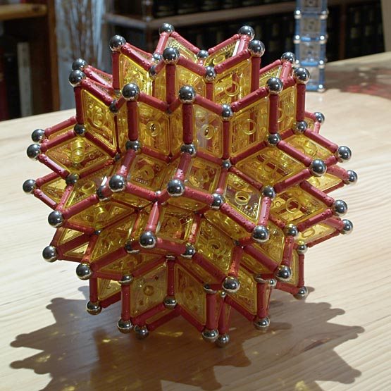 GEOMAG constructions: Rhombic hexecontahedron to scale 1½
