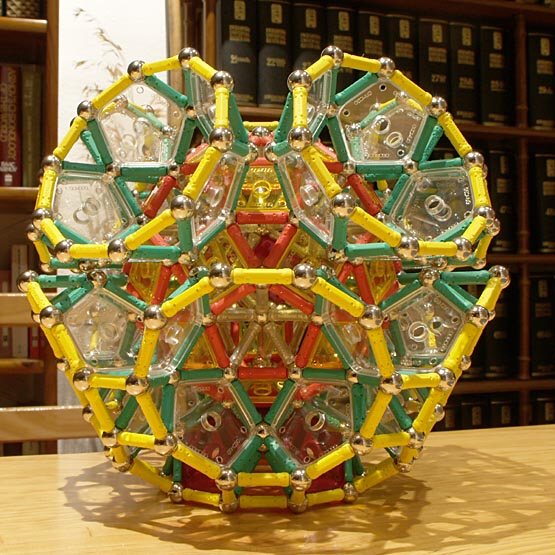GEOMAG constructions: Construction of the rhombitruncated icosidodecahedron around the rhombicosidodecahedron, step 5