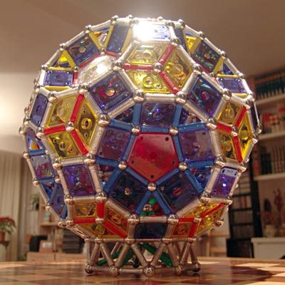 Construcciones con GEOMAG: Cuatro poliedros anidados