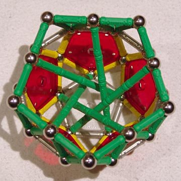 Construcciones con GEOMAG: Cuatro poliedros anidados, base reforzada versión 2