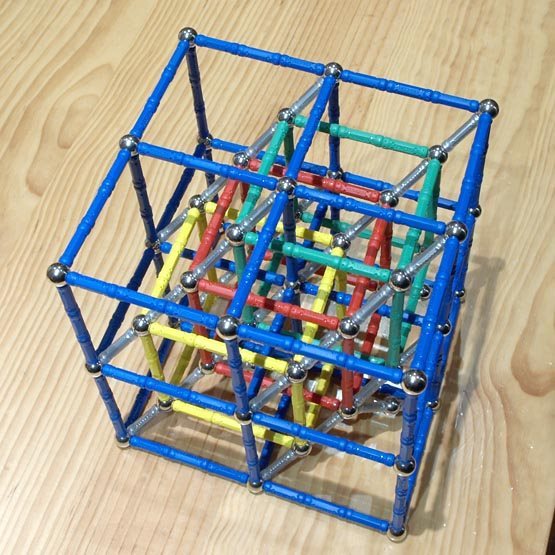 GEOMAG constructions: Interlaced cubes, edge 3, view 1