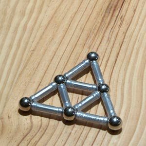 GEOMAG constructions: Chaining octahedra, step 1