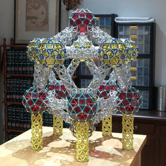 GEOMAG constructions: The giant icosahedron, side view 2