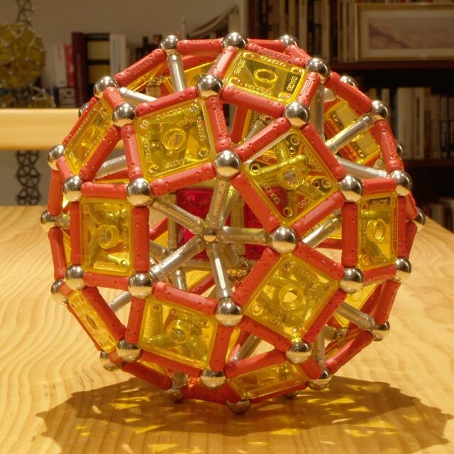GEOMAG constructions: Reinforced rhombicosidodecahedron, method 1