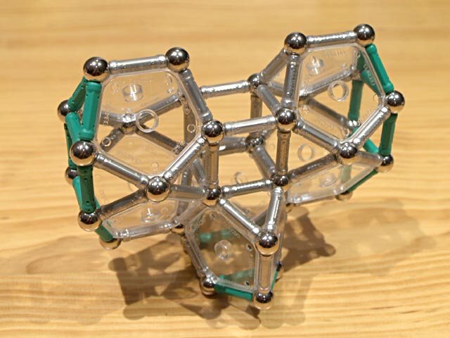 GEOMAG constructions: Construction of the reinforced rhombicosidodecahedron, method 2, step 2