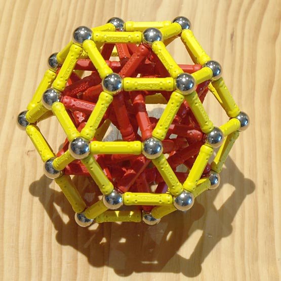 GEOMAG constructions: The rhombic triacontahedron around five tetrahedra, view 1